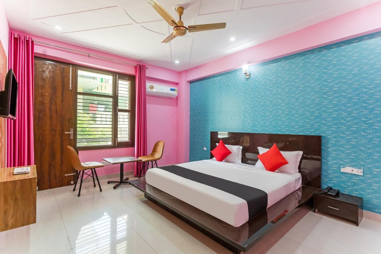 Hotel Capital O Harish Residency Gurgaon Exterior foto